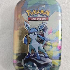 Glaceon Trading Card Game Tin